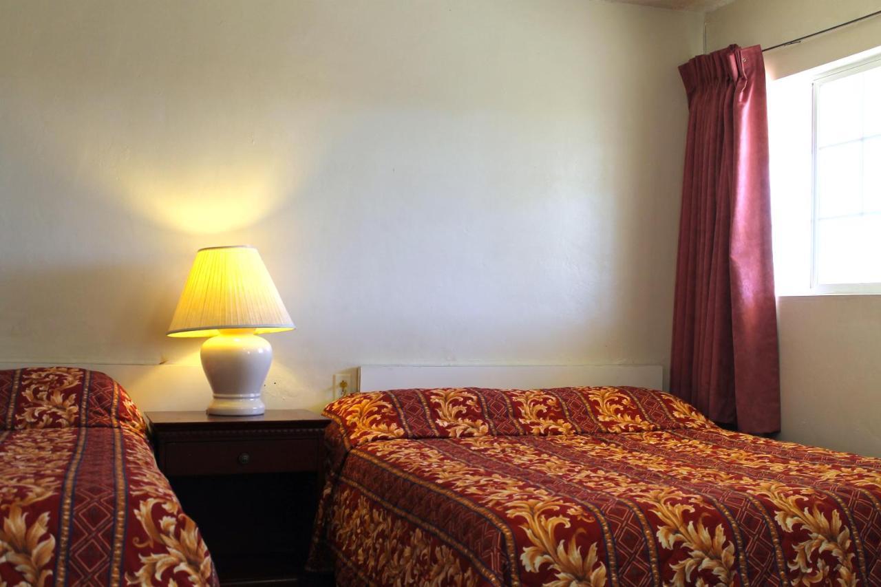 Palm Inn Mojave Kültér fotó